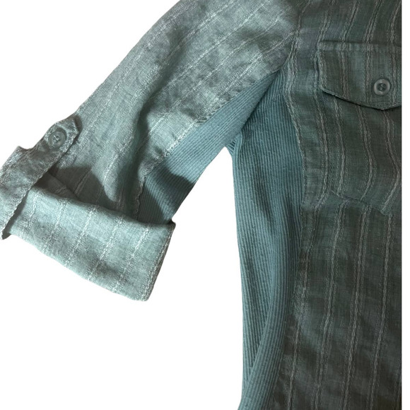 Guess Button Down 3/4 Sleeve Roll, Comfy Side Rib Stretch Fit, Size S - Picture 6 of 7